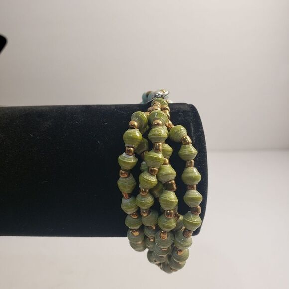 Teng Yue  - Picture 3 of 4